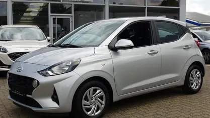 Gebraucht 2023 Hyundai i10 Select Kleinwagen | 11.950 € (Fairer Preis)
