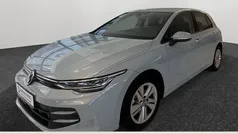 Gebraucht 2024 VW Golf VIII Life Limousine | 25.990 € (Fairer Preis)