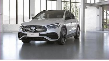 Gebraucht Mercedes GLA250 AMG 160 PS (117 kW) 2022 Weiß SUV