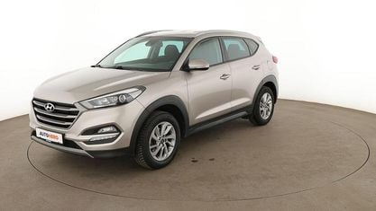 Gebraucht Hyundai Tucson Trend 132 PS (97 kW) 2017 Beige SUV
