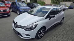 Weiß Gebraucht 2018 Renault Clio IV LIMITED Limousine | 7.780 € (Fairer Preis)