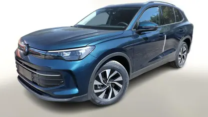 Neu VW Tiguan IQ Drive 150 PS (110 kW) 2026 Nightshade blue metallic SUV
