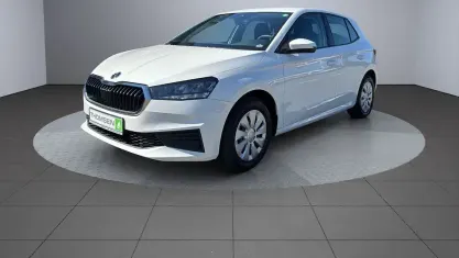 Gebraucht Skoda Fabia Active 95 PS (69 kW) 2022 Weiß Kleinwagen