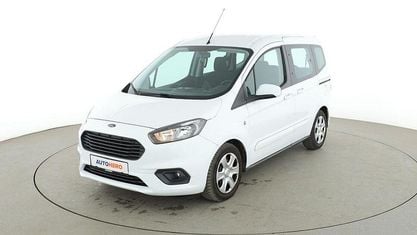 Używany Ford Tourneo Trend 101 KM (74 kW) 2019 Biały Minivan