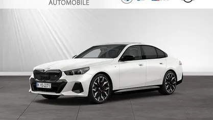 Gebraucht BMW i5 M Sport 442 kW (601 PS) 2025 Mineralweiss metallic Limousine