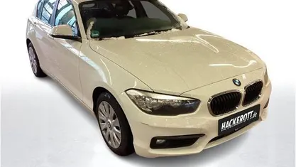 Gebraucht BMW 118 Advantage 136 PS (100 kW) 2017 Weiß Kleinwagen