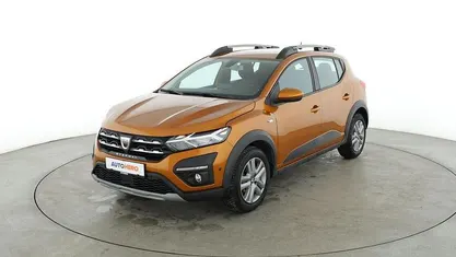 Orange Gebraucht 2021 Dacia Sandero Comfort Kleinwagen | 14.990 € (Fairer Preis)
