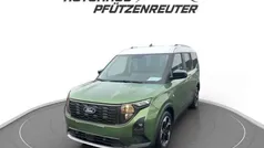 Bursting green Neu 2025 Ford Tourneo Courier Van / Kleinbus | 27.490 € (Fairer Preis)