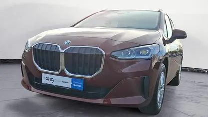 Rot Gebraucht 2022 BMW 218 Active Tourer Luxury Line Van / Kleinbus | 23.990 € (Fairer Preis)