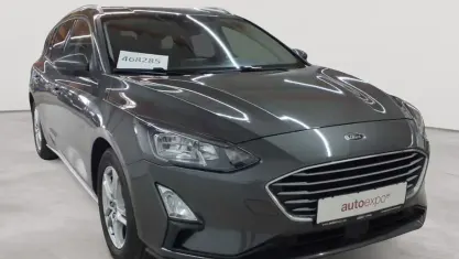 Gebraucht Ford Focus Cool & Connect 120 PS (88 kW) 2021 Magneticgrau metallic Kombi