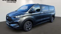 Gebraucht 2024 Ford Tourneo Custom Titanium Van / Kleinbus | 51.690 € (Fairer Preis)