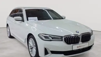 Używany BMW 530 Luxury Line 286 KM (210 kW) 2022 Biały Kombi