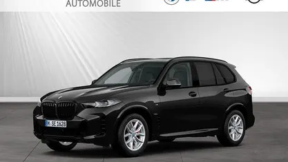Gebraucht BMW X5 M Sport 381 PS (280 kW) 2025 Saphirschwarz metallic SUV