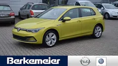 Gebraucht 2024 VW Golf VIII Style Limousine | 26.490 € (Superpreis)