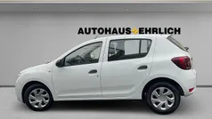 Weiß Gebraucht 2020 Dacia Sandero Essentiel Kleinwagen | 9.490 € (Guter Preis)