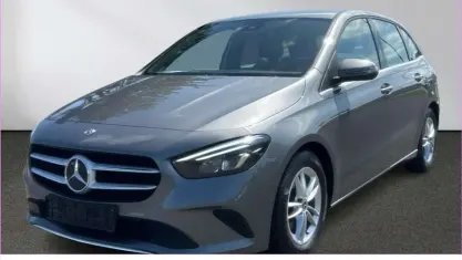 Gebraucht Mercedes B180 Business 136 PS (100 kW) 2020 Grau Kleinwagen