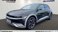 Abyss black Gebraucht 2024 Hyundai Ioniq 5 SUV | 44.990 € (Fairer Preis)