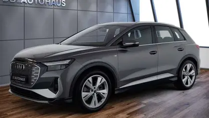 Occasion Audi Q4 e-tron Ambiente 219 kW (299 PK) 2024 Grijs SUV