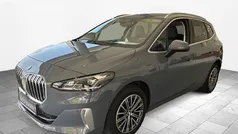 Grau Gebraucht 2023 BMW 218 Active Tourer Luxury Line Van / Kleinbus | 30.450 € (Fairer Preis)