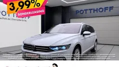 Weiss Gebraucht 2023 VW Passat Elegance Kombi | 26.977 € (Fairer Preis)