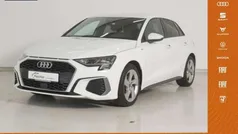 Weiss Gebraucht 2024 Audi A3 Sportback S-Line Limousine | 26.940 € (Fairer Preis)