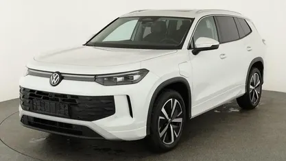 Neu VW Tayron Life 204 PS (150 kW) 2026 Oryxweiß perlmutteffekt SUV