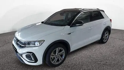 Käytetty VW T-Roc R-line 110 HP (80 kW) 2023 Valkoinen Katumaasturi