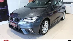 Grau (magnetic tech) Gebraucht 2022 Seat Ibiza FR Limousine | 18.280 € (Fairer Preis)