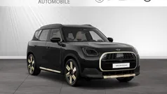 Midnight black metallic Gebraucht 2025 Mini Countryman SUV | 41.900 € (Guter Preis)