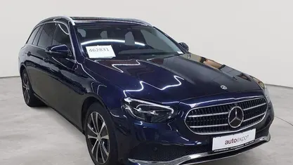 Nautikblau metallic Gebraucht 2022 Mercedes E300 Avantgarde Kombi | 32.989 € (Fairer Preis)