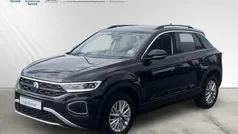 Gebraucht 2024 VW T-Roc Life SUV | 23.490 € (Fairer Preis)