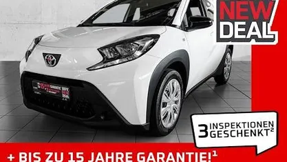Weiß (schneeweiss 040) Neu 2025 Toyota Aygo X Business Edition SUV | 18.629 € (Guter Preis)