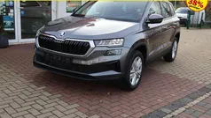 Gebraucht 2025 Skoda Karoq Selection SUV | 34.490 € (Fairer Preis)