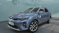 Blau Gebraucht 2024 Kia Stonic SUV | 21.350 € (Fairer Preis)