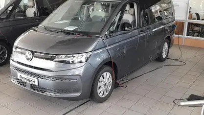 Neu VW California Beach 204 PS (150 kW) 2026 Indiumgrau metallic Van