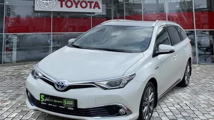 Gebraucht Toyota Auris Touring Sports Executive 136 PS (100 kW) 2016 Kombi