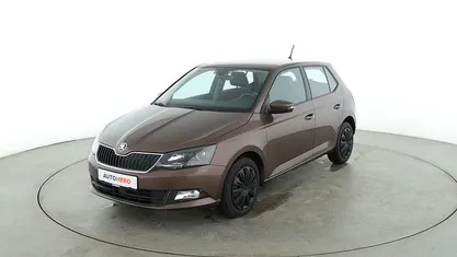Braun Gebraucht 2015 Skoda Fabia Ambition Limousine | 8.500 € (Fairer Preis)
