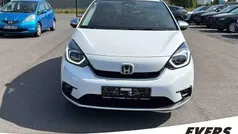Taffeta white / schwarz Gebraucht 2021 Honda Jazz Executive Kleinwagen | 18.850 € (Fairer Preis)