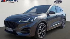 Grau Gebraucht 2021 Ford Kuga ST-Line X SUV | 21.900 € (Fairer Preis)