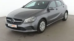 Grau Gebraucht 2016 Mercedes A160 Limousine | 16.250 € (Fairer Preis)