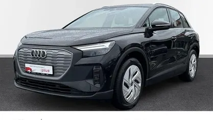 Mythosschwarz metallic Gebraucht 2022 Audi Q4 e-tron Basis SUV | 26.830 € (Fairer Preis)