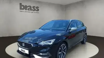 Gebraucht Seat Leon FR 190 PS (139 kW) 2022 Midnight schwarz metallic SUV