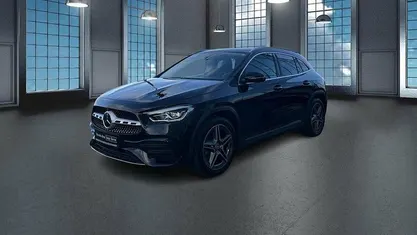 Schwarz Gebraucht 2022 Mercedes GLA200 AMG SUV | 36.880 € (Fairer Preis)