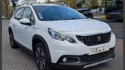 Gebraucht Peugeot 2008 Allure 110 PS (80 kW) 2018 SUV