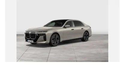 Gebraucht BMW 740 M Sport 286 PS (210 kW) 2025 Grau Limousine