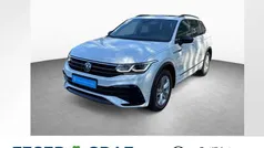 Oryxweiß perlmutteffekt Gebraucht 2024 VW Tiguan Allspace R-line SUV | 44.880 € (Fairer Preis)