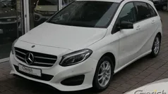 Zirrusweiß Gebraucht 2018 Mercedes B200 Edition Van / Kleinbus | 17.900 € (Fairer Preis)