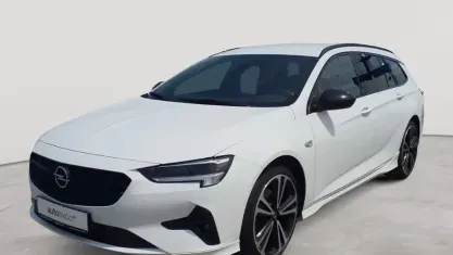 Gebraucht Opel Insignia Ultimate 174 PS (127 kW) 2023 Jade weiß Kombi