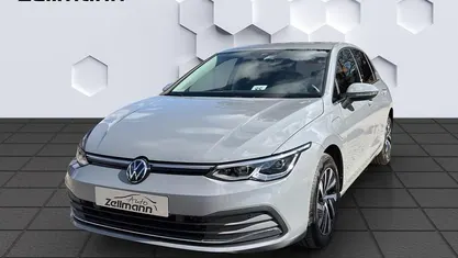 Gebraucht VW Golf VIII Style 204 PS (150 kW) 2022 Limousine