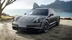 Vulkangraumetallic Gebraucht 2024 Porsche Taycan 4S Cross Turismo Limousine | 83.390 € (Guter Preis)